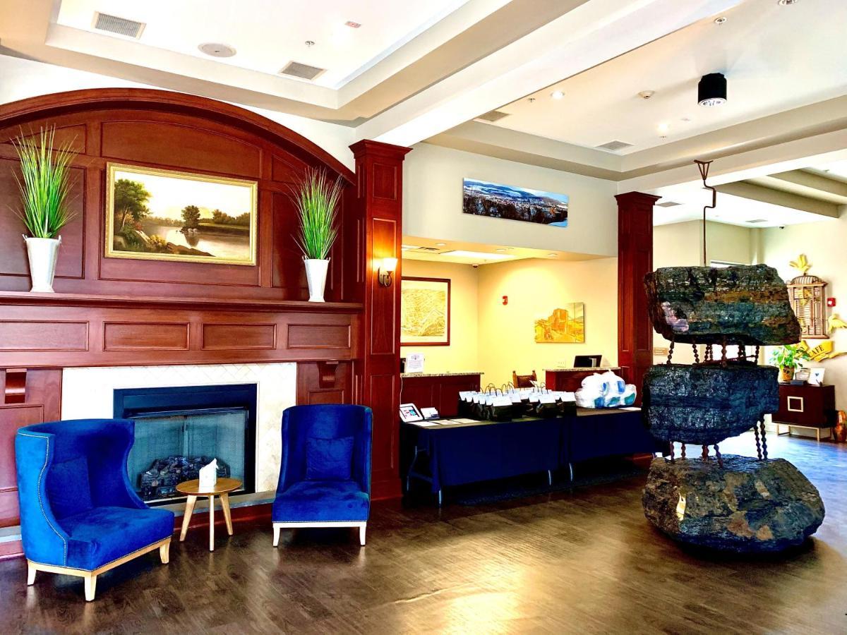 Hotel Anthracite Carbondale Bagian luar foto